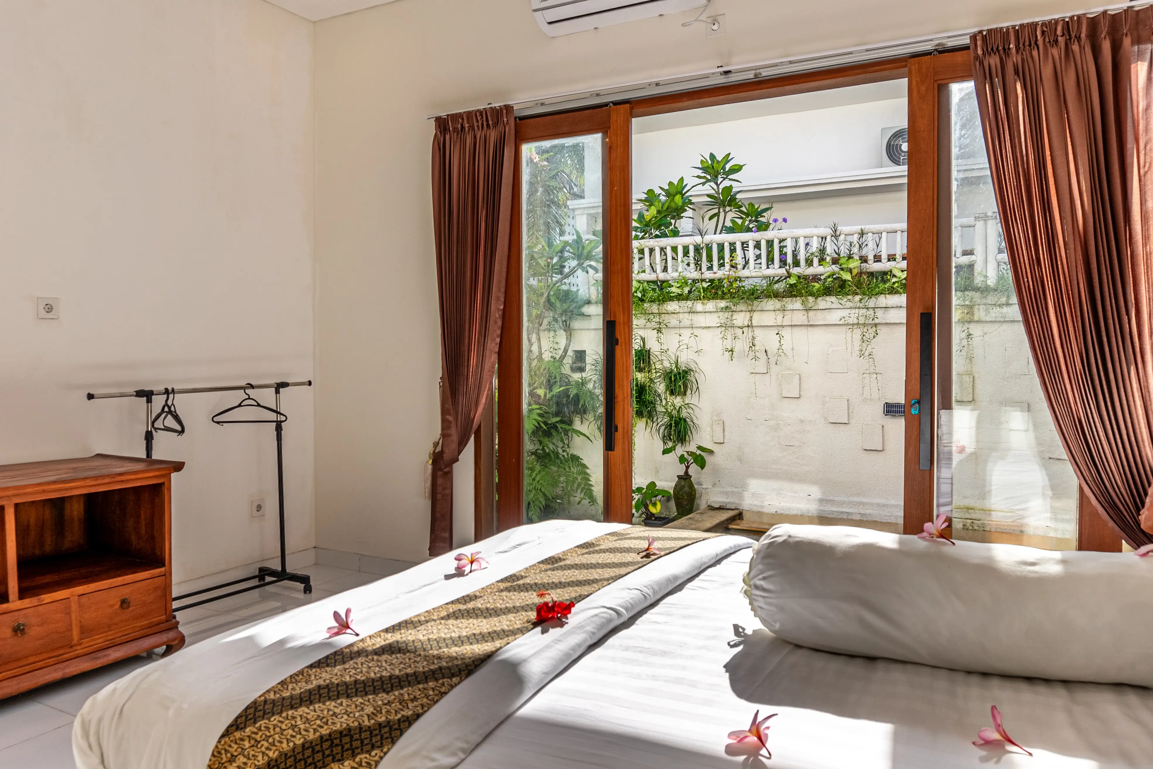 Open‑air lobby at golden hour